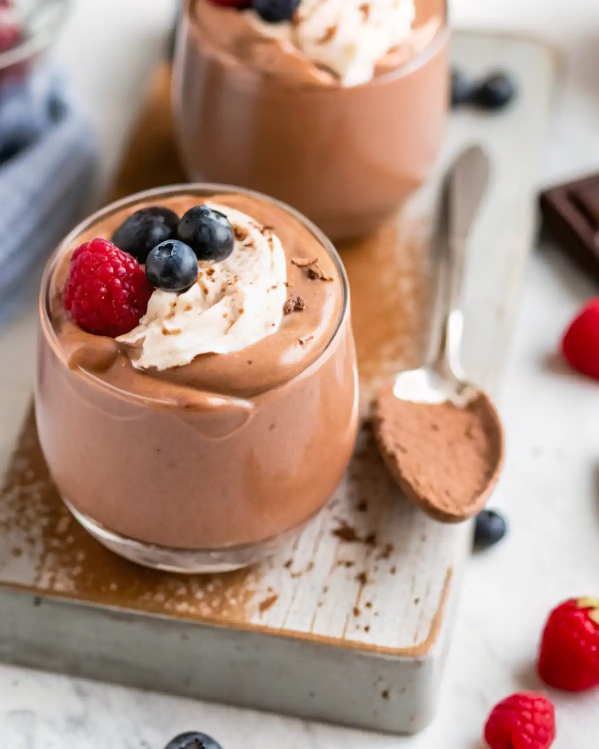 Protein pudding with berries