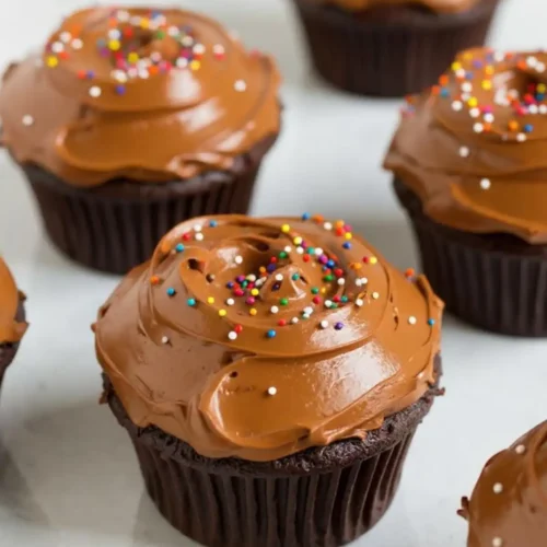 Eggless chocolate cupcakes